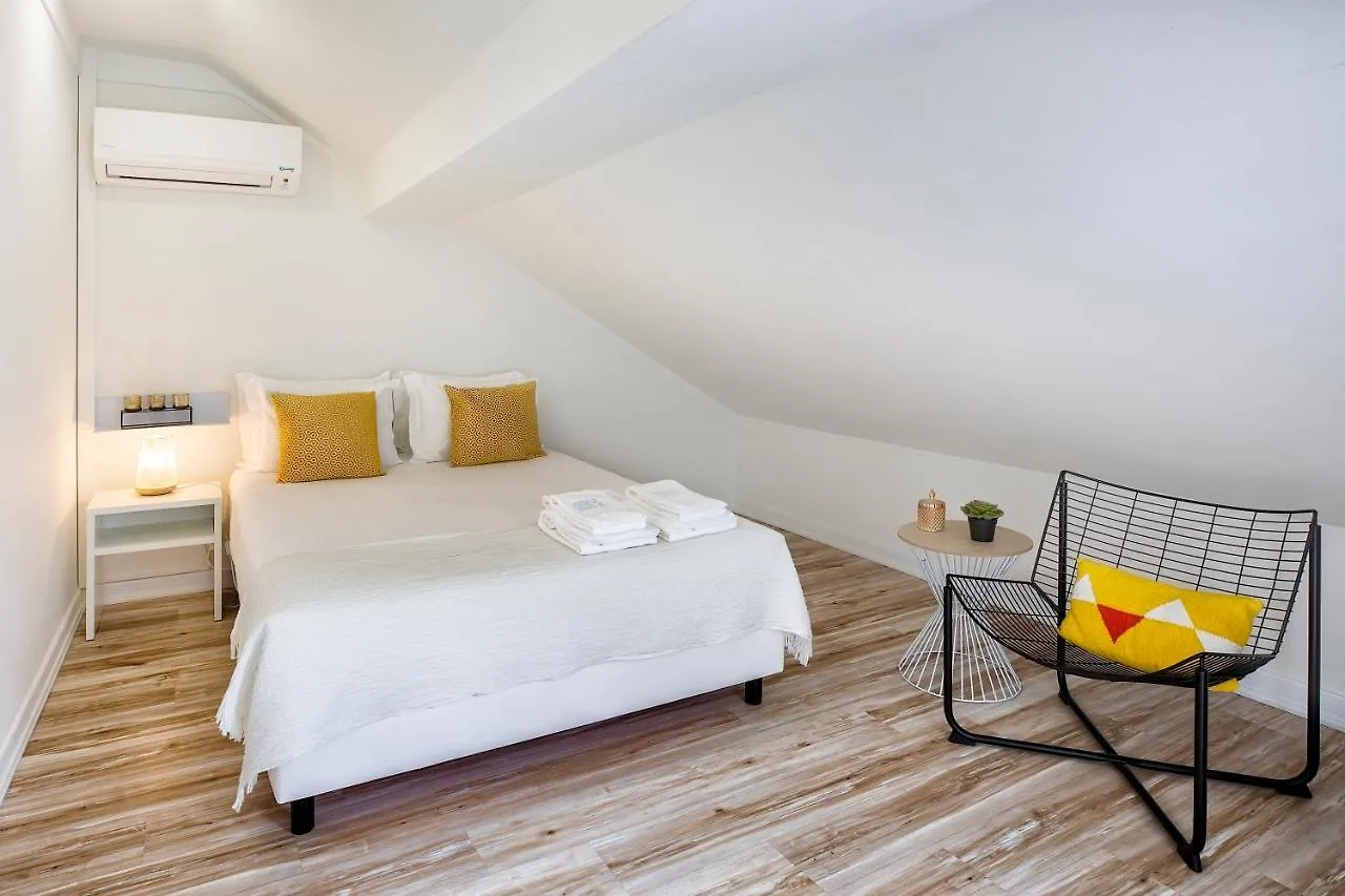 *** Guest house Jr Studios & Suites I Rius I Coimbra Portugal